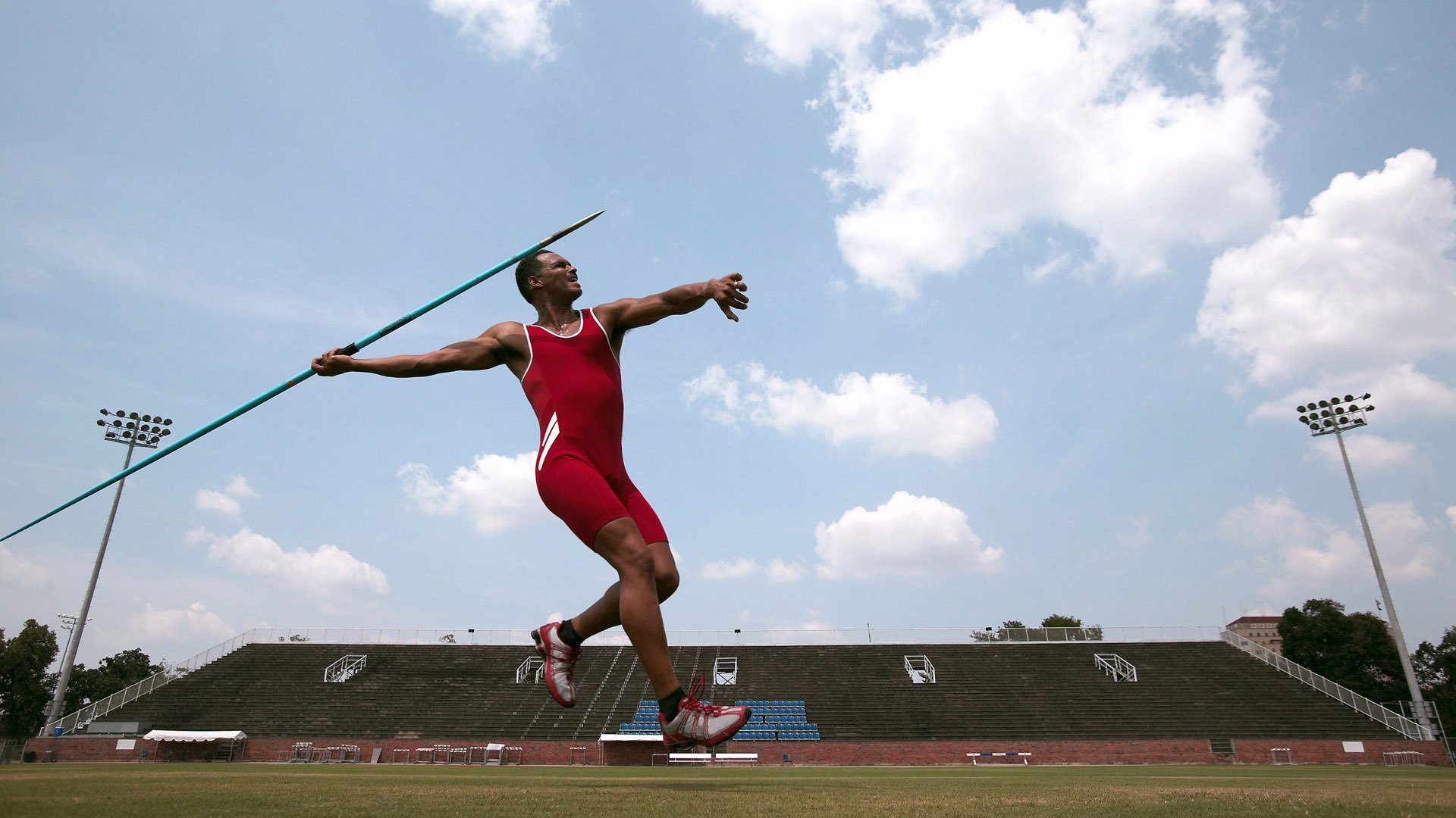 搏击项目设立青少年安全体验专区，青少年搏击比赛视频